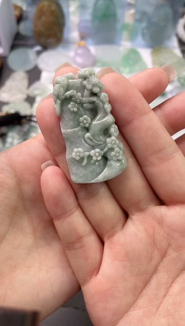 吊坠(不含链)未镶嵌翡翠1