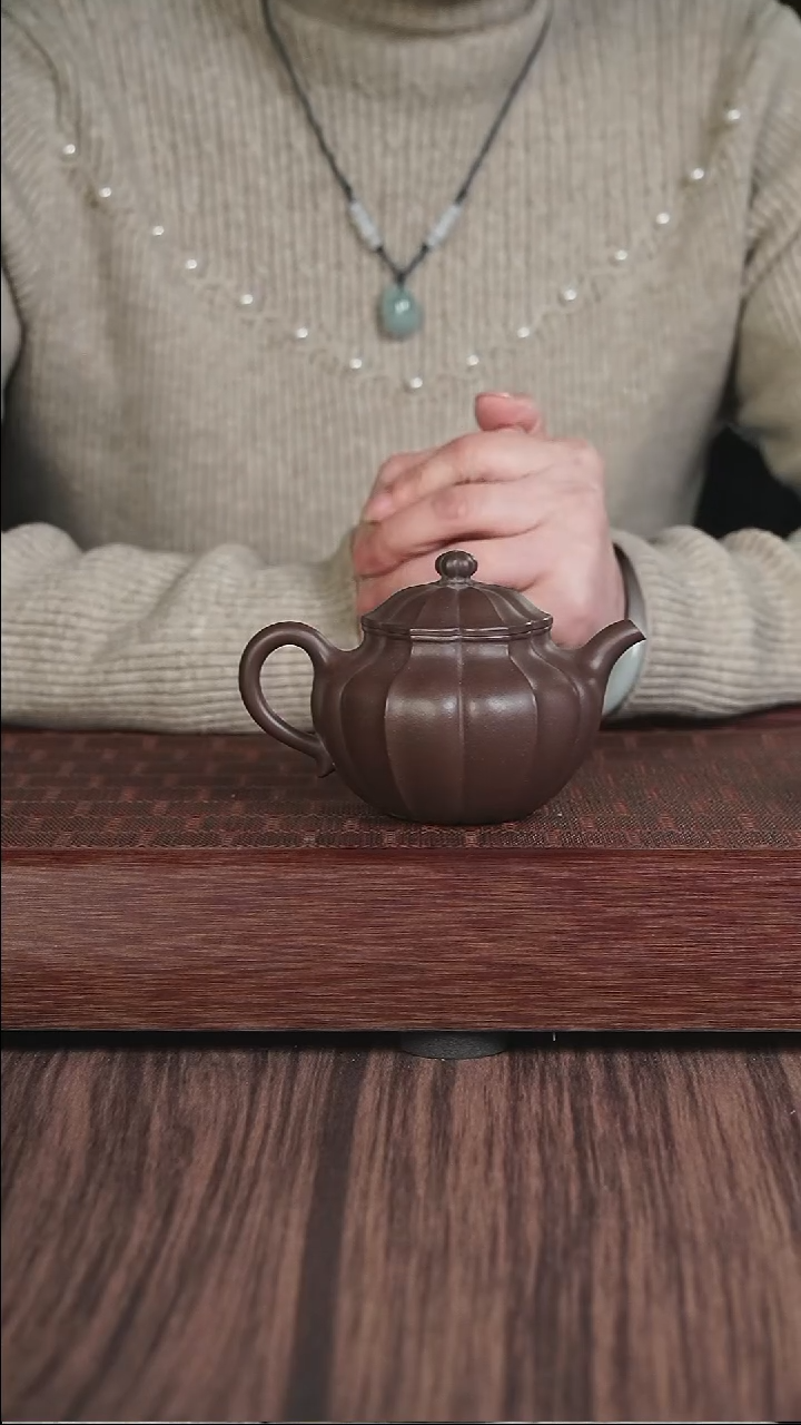 【闪购商品】紫砂茶壶筋纹莲子底槽清