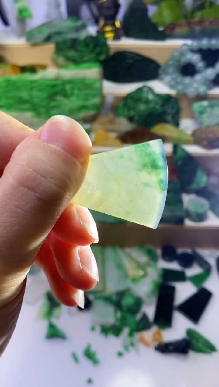 颈饰未镶嵌翡翠016天然翡翠
