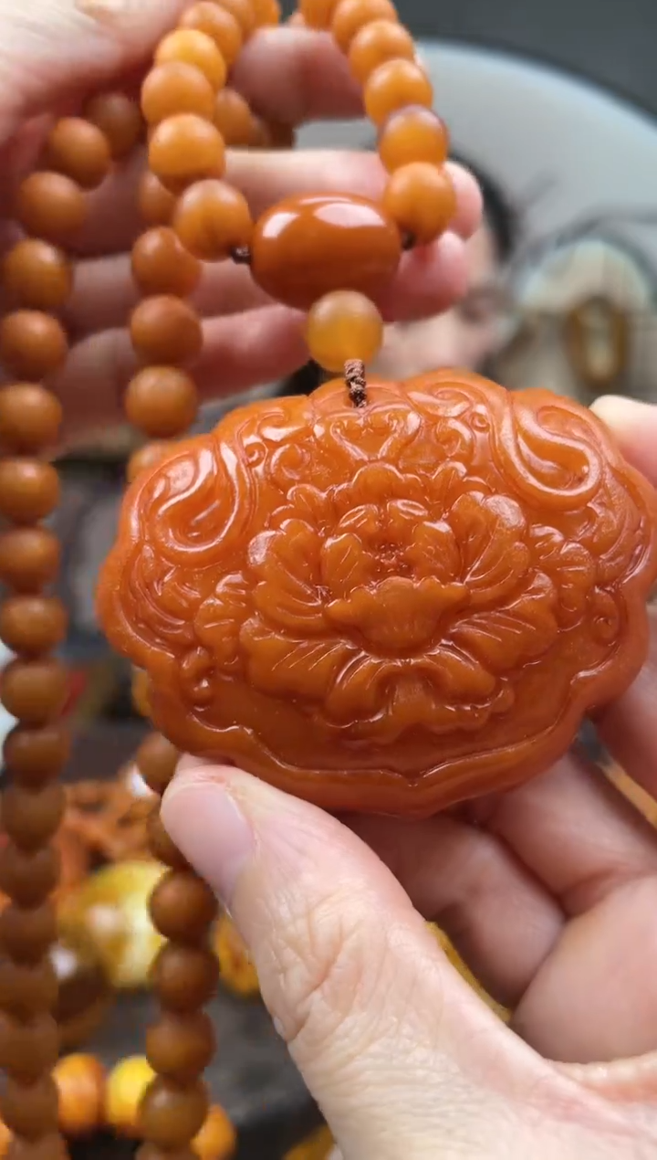 【闪购商品】琥珀裸石未镶嵌首饰 假1赔4 （多样性发货1件