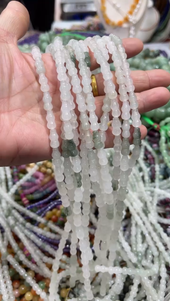 未镶嵌玛瑙/玉髓珠宝半成品一条