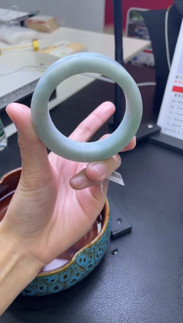 【闪购商品】定制翡翠手镯未镶嵌定制手镯