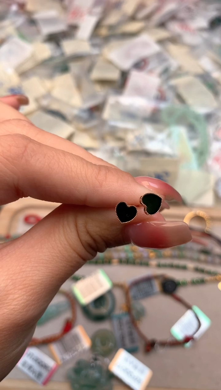 18K金镶嵌挂件翡翠一13