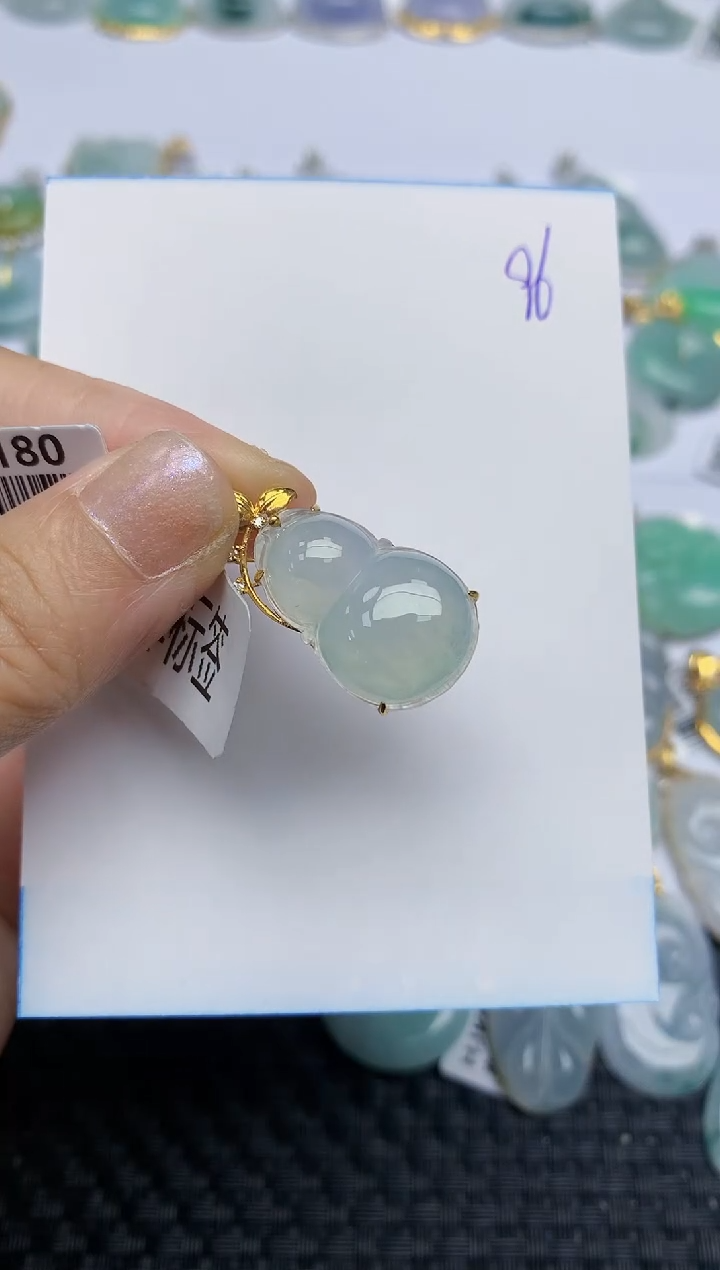 翡翠18K金镶嵌颈饰天然A货翡翠 96