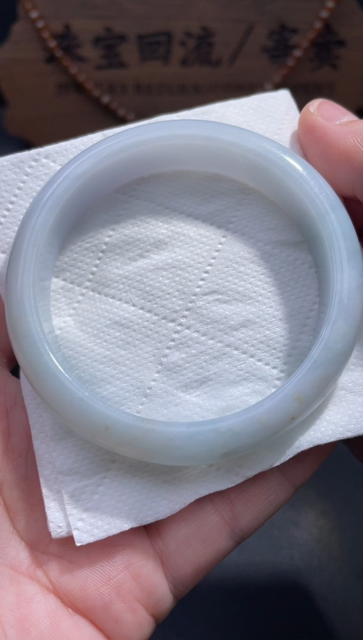 【闪购商品】翡翠手镯未镶嵌25........