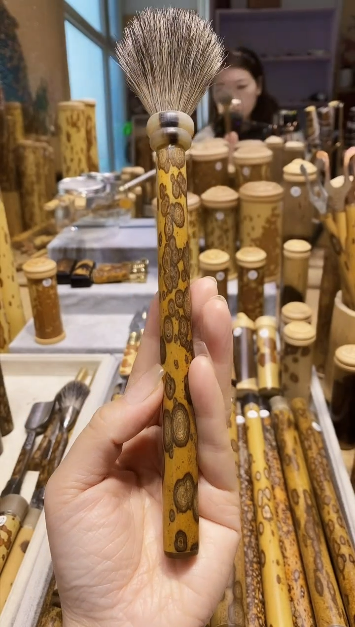 【闪购商品】梅鹿竹精品牛角养壶笔一个