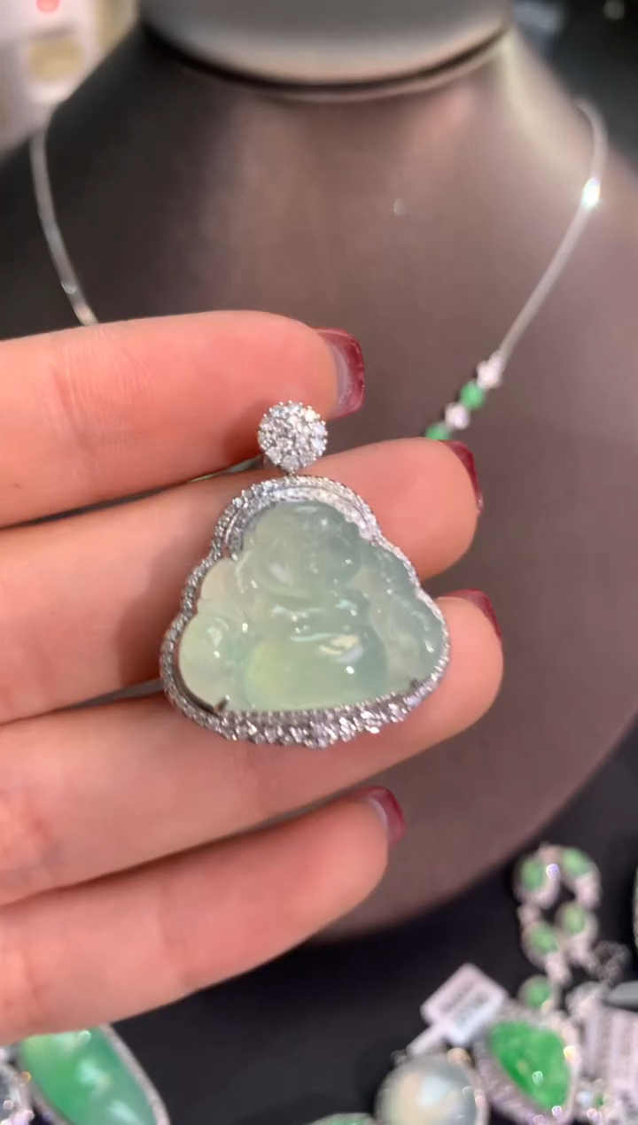 【闪购商品】翡翠吊坠(不含链)18K金镶嵌吊坠