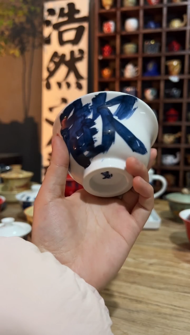 观云听雨原创手绘茶具