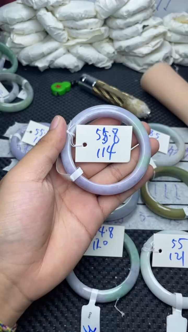 未镶嵌手镯翡翠冯114