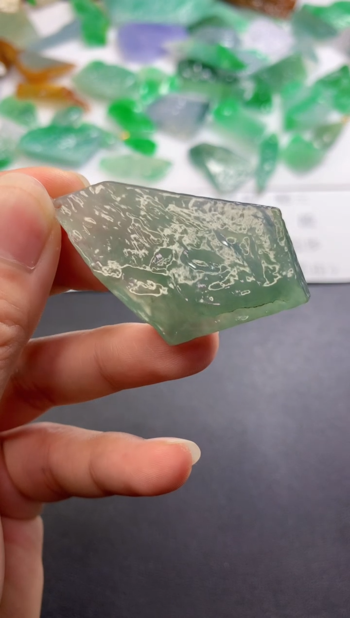 【闪购商品】翡翠吊坠(不含链)未镶嵌9788