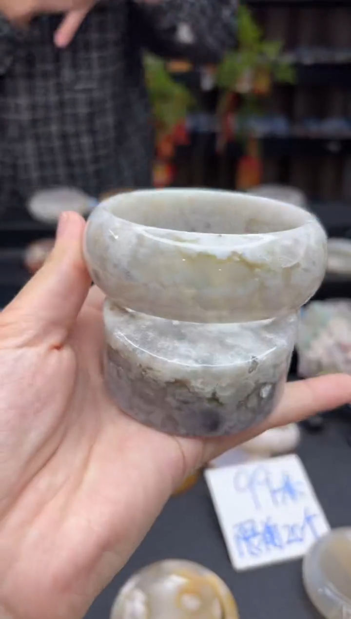 【闪购商品】石英质玉手镯未镶嵌102（66圈赠送镯心）