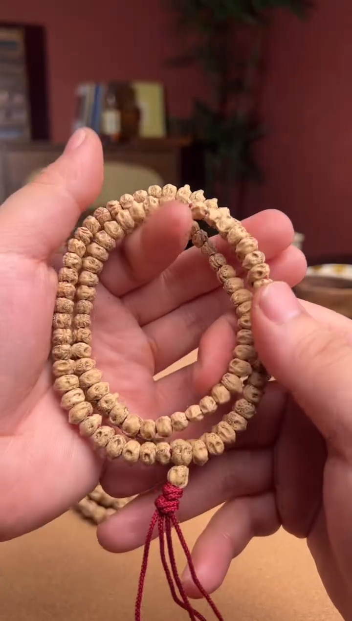 【闪购商品】柏香籽/百香籽手串022320