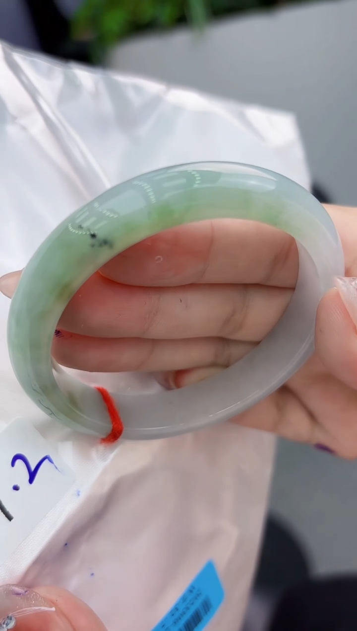 【闪购商品】翡翠手镯未镶嵌翡翠手镯