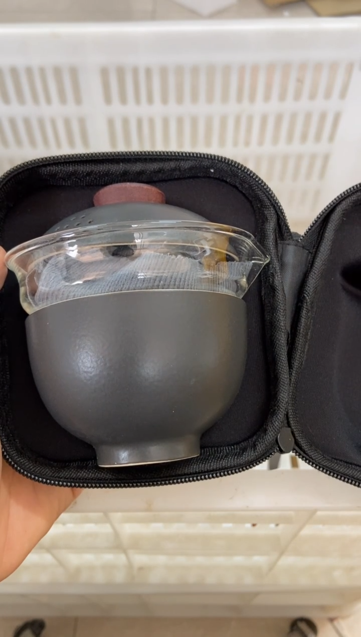 杯无运费险有瑕疵的摄影的产品有使用过的痕迹有点脏介意勿拍