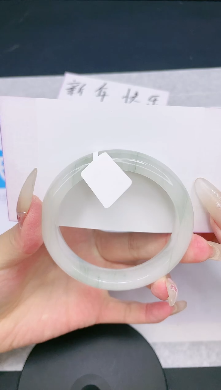 【闪购商品】石英质玉手镯未镶嵌多样性发货-83-57/8