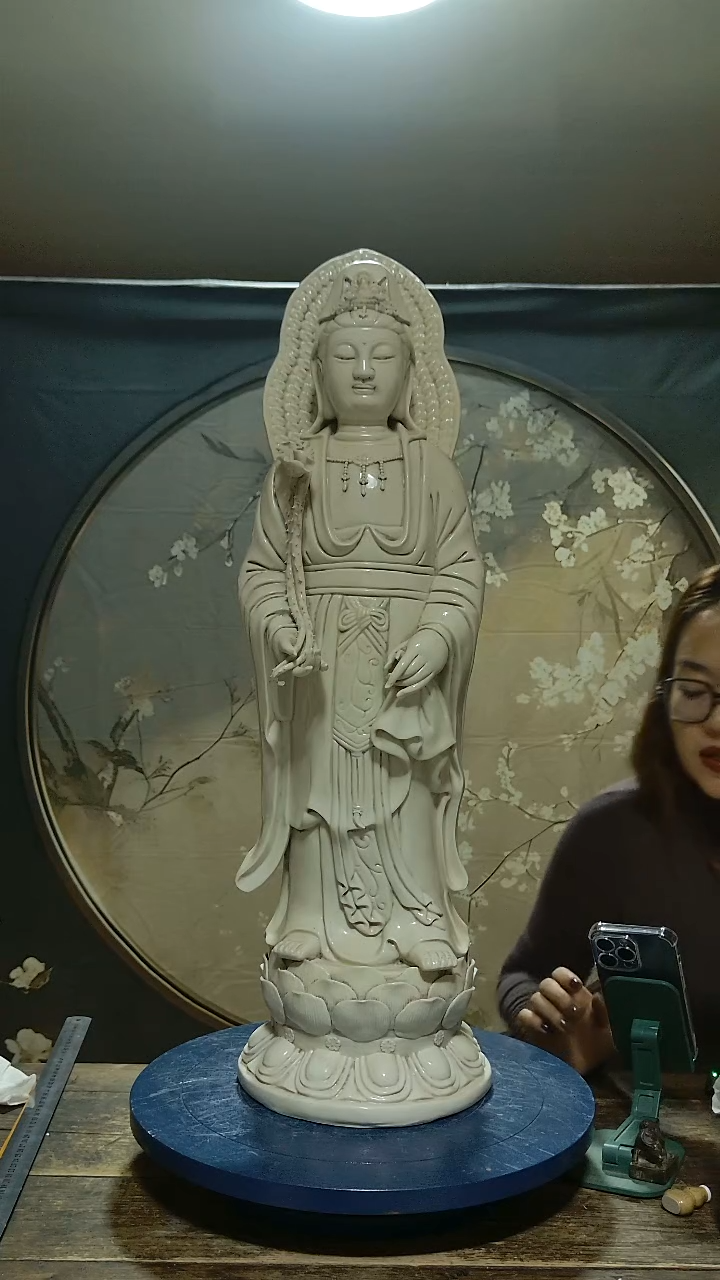 佛像德化瓷观音造像，高75公分
