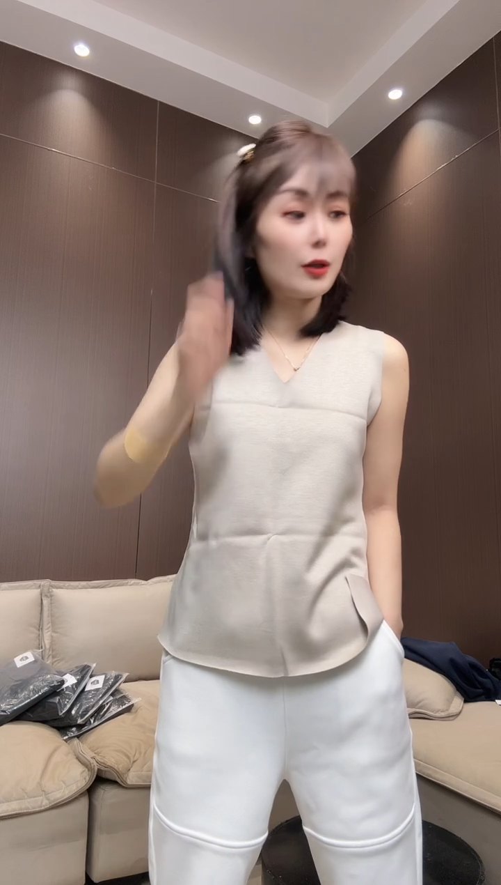 米色空气棉背心XL码