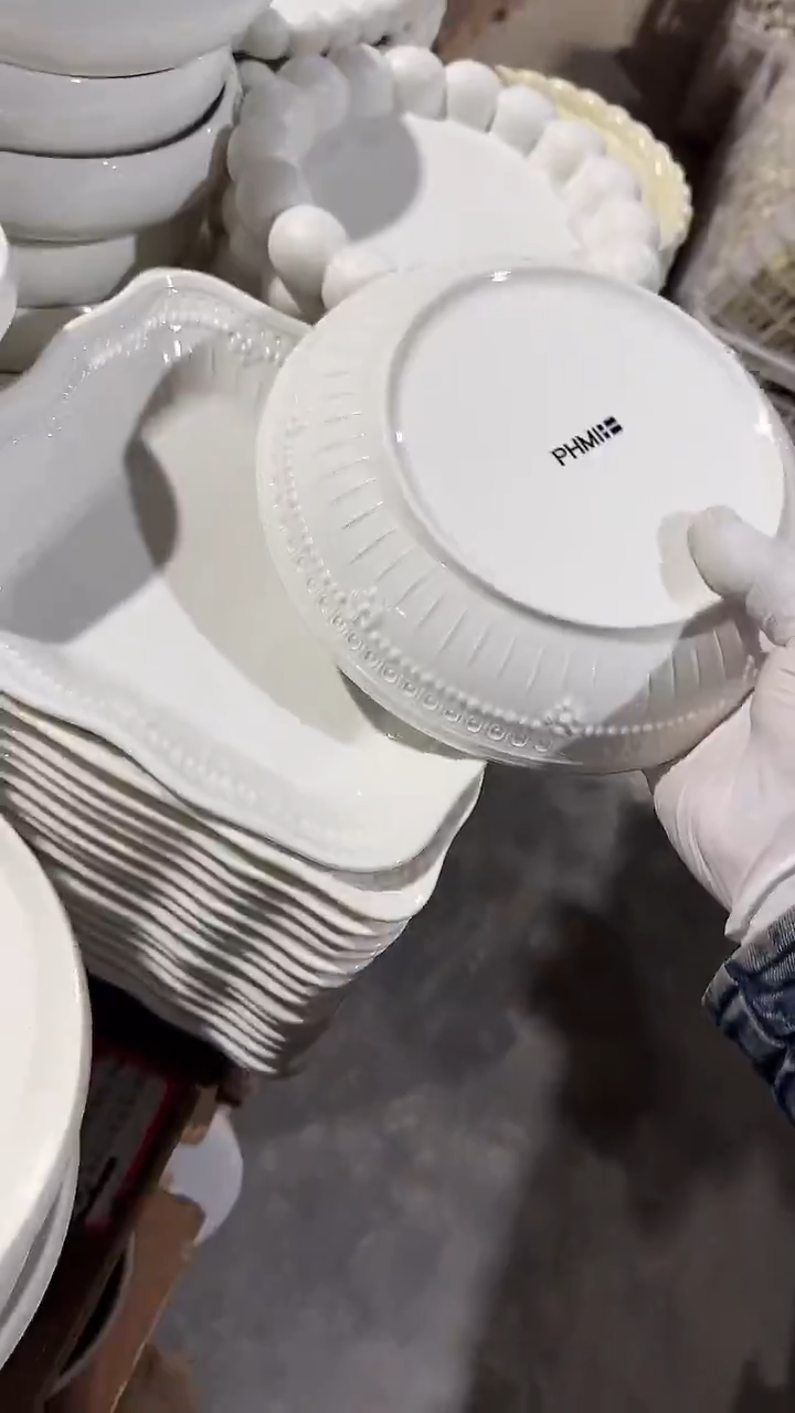 陶瓷浮雕方盘+深盘2件套微瑕 凑满20元包邮