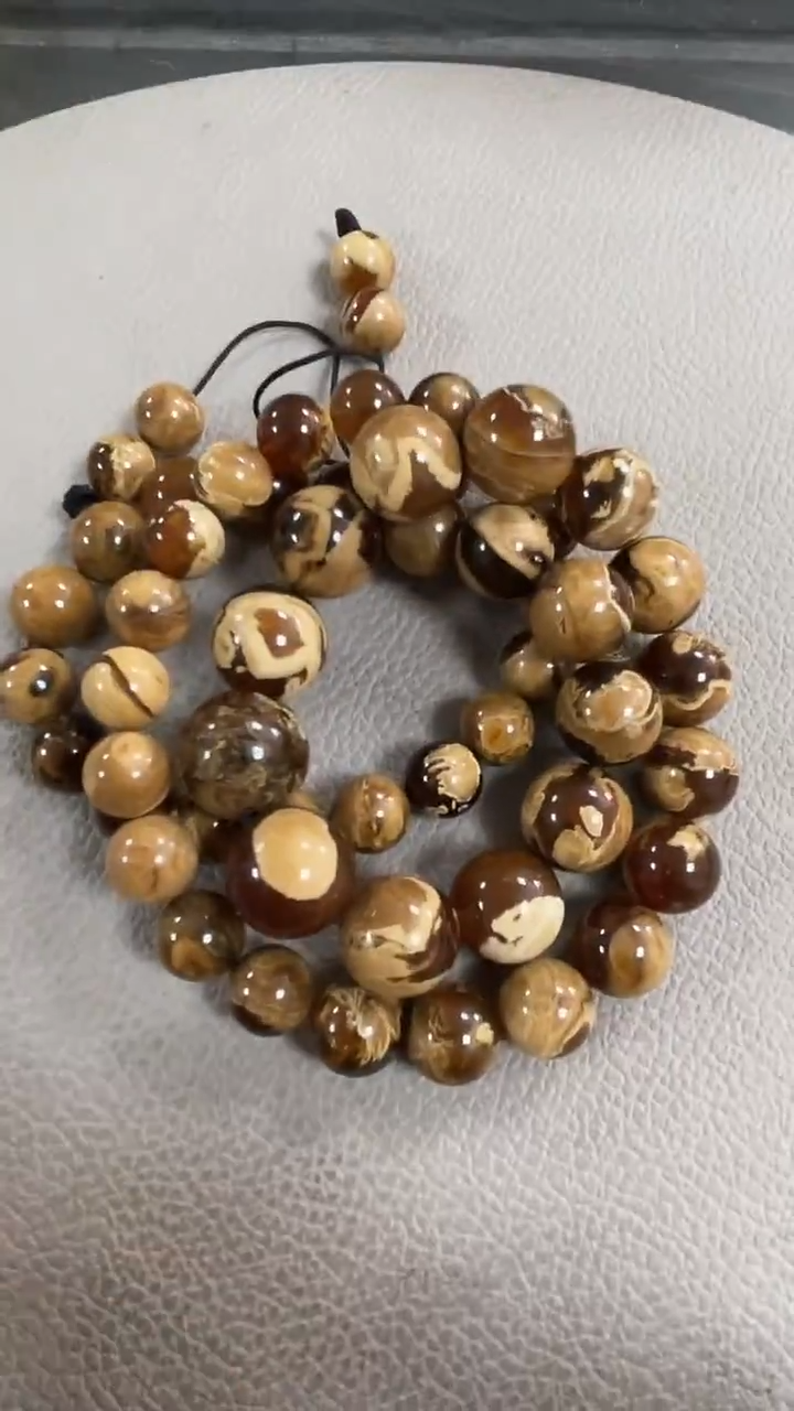 【闪购商品】琥珀（根珀）裸石未镶嵌收藏级根珀多宝塔链多样发 其一