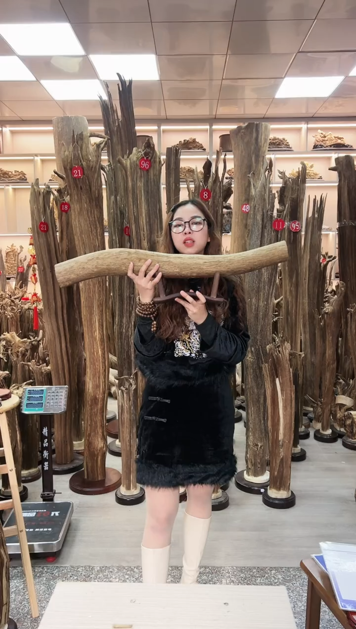 【闪购商品】沉香摆件沉香原料摆件工艺品