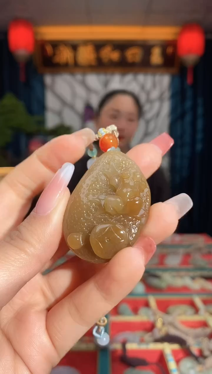 【闪购商品】和田玉颈饰未镶嵌呱呱来米