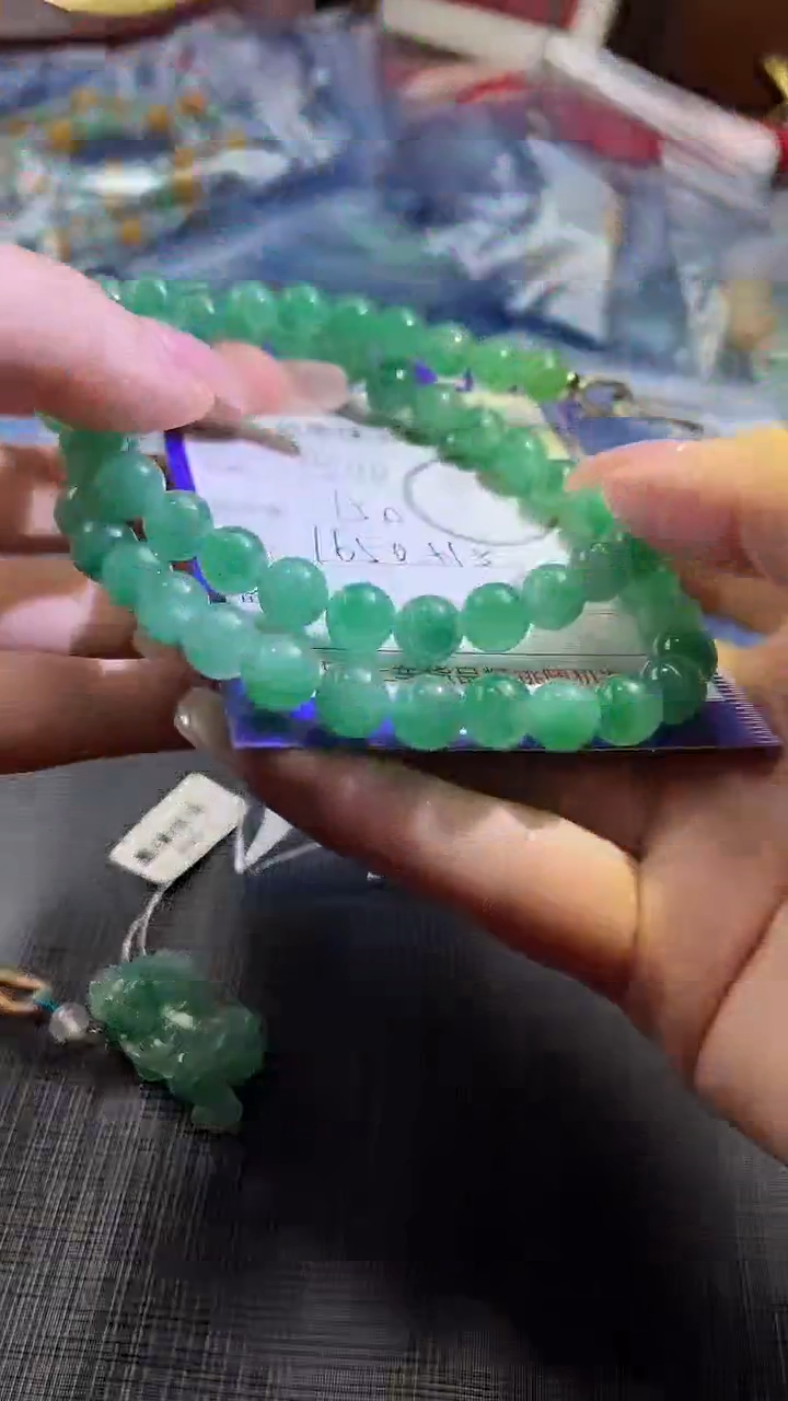 【闪购商品】石英质玉颈饰未镶嵌非洲翠100639858