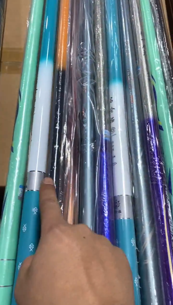 7.2米长节样品鱼竿颜色随机发介意勿拍