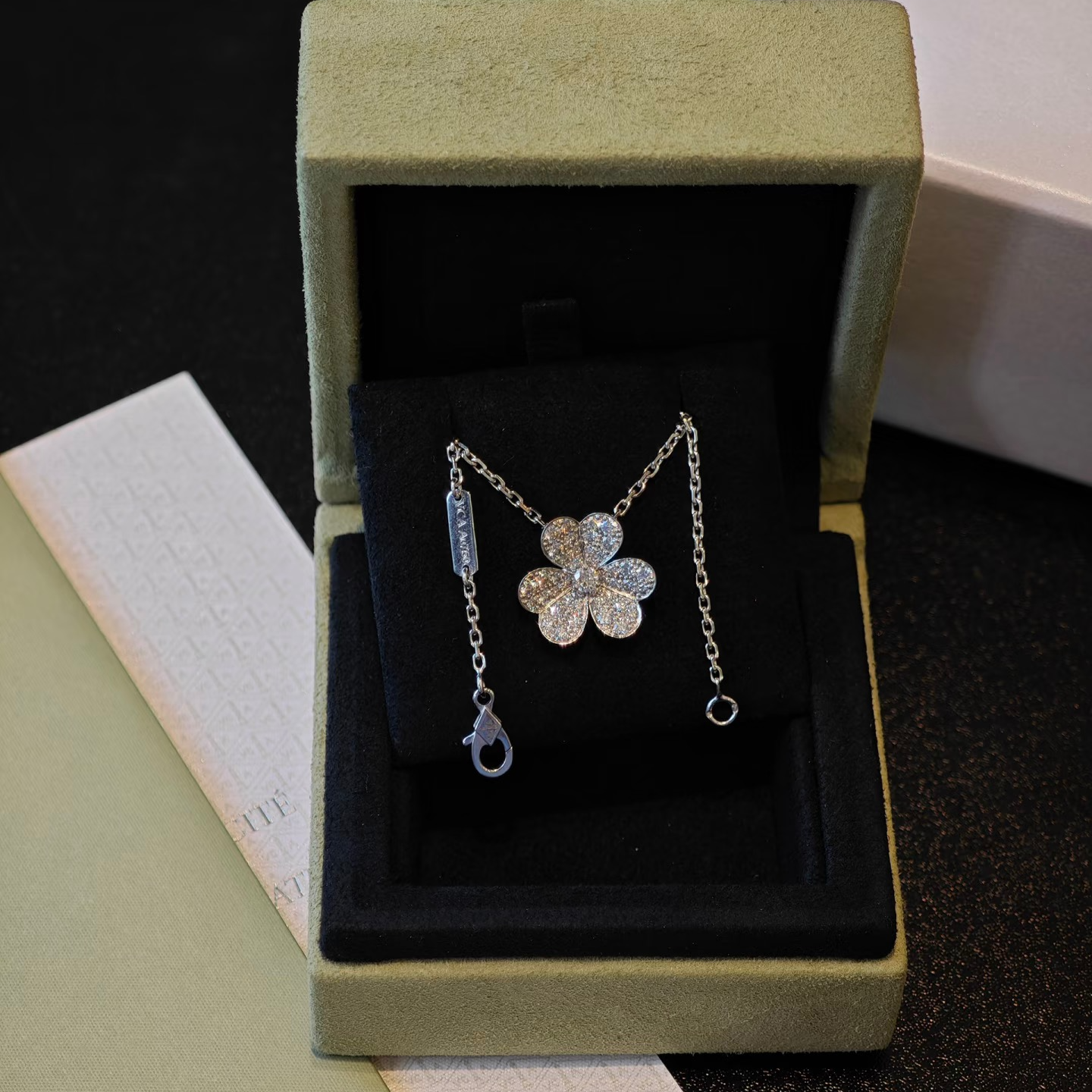 未使用 梵克雅宝 小花柳 三叶草花朵 项链 满钻 18K白金 项链