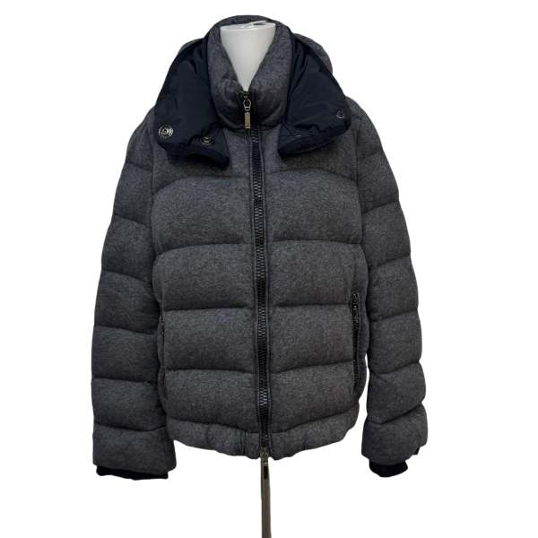 妃鱼/盟可睐/粘胶纤维/羽绒服/95新/z零二二一