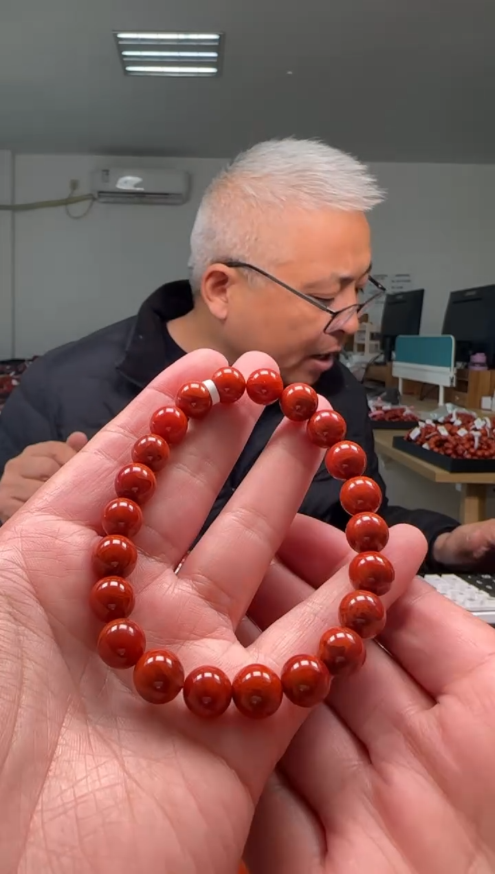 【闪购商品】南红玛瑙9mm瓦西手串圆珠未镶嵌多样性发一件