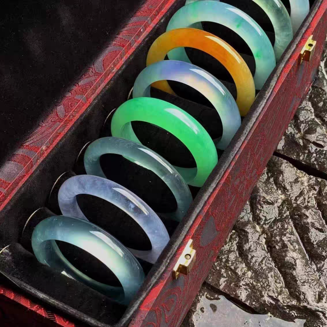 手镯女款白色时尚绿色冰透美人镯飘绿百搭少女细圆条平安镯白手镯