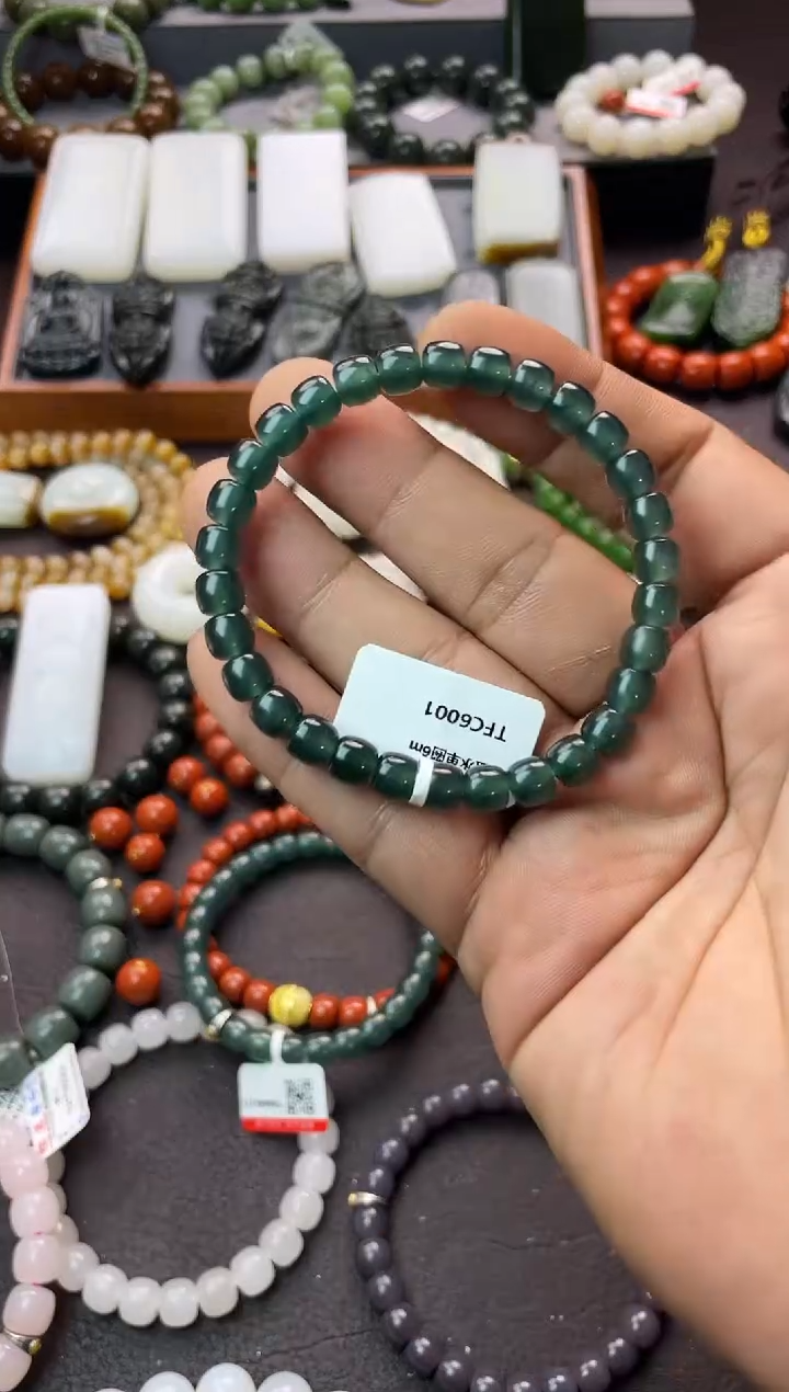 【闪购商品】翡翠手串未镶嵌发一件TFC6001