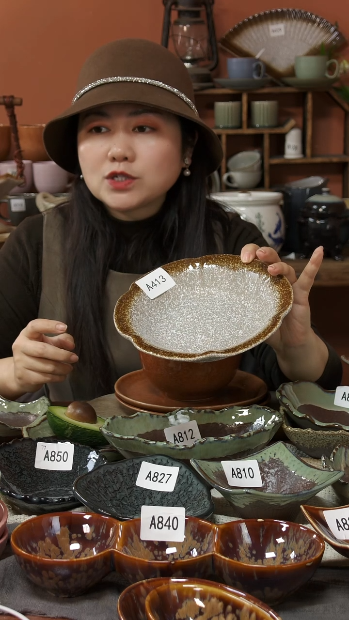 陶瓷A413 一只陶瓷粗陶花边深盘20*4可能微瑕