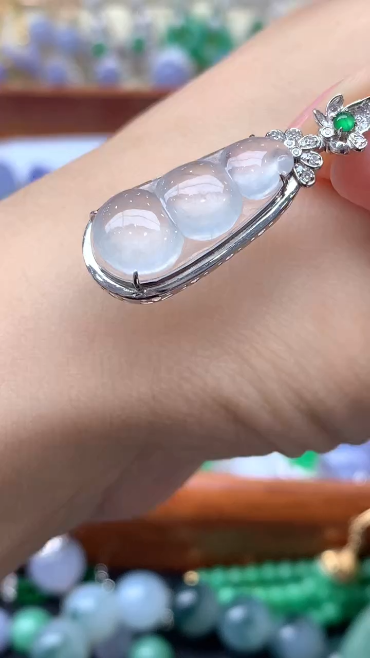 【闪购商品】翡翠颈饰未镶嵌384-天然翡翠