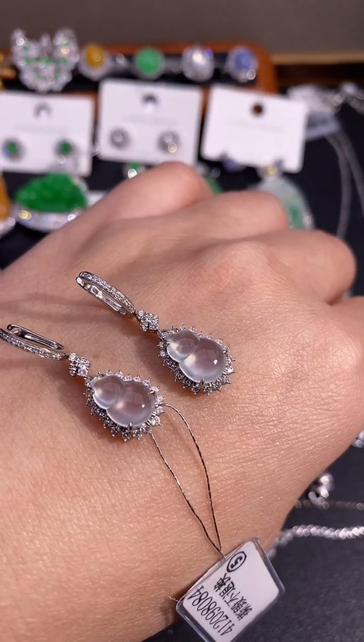 【闪购商品】翡翠耳饰18K金镶嵌耳饰