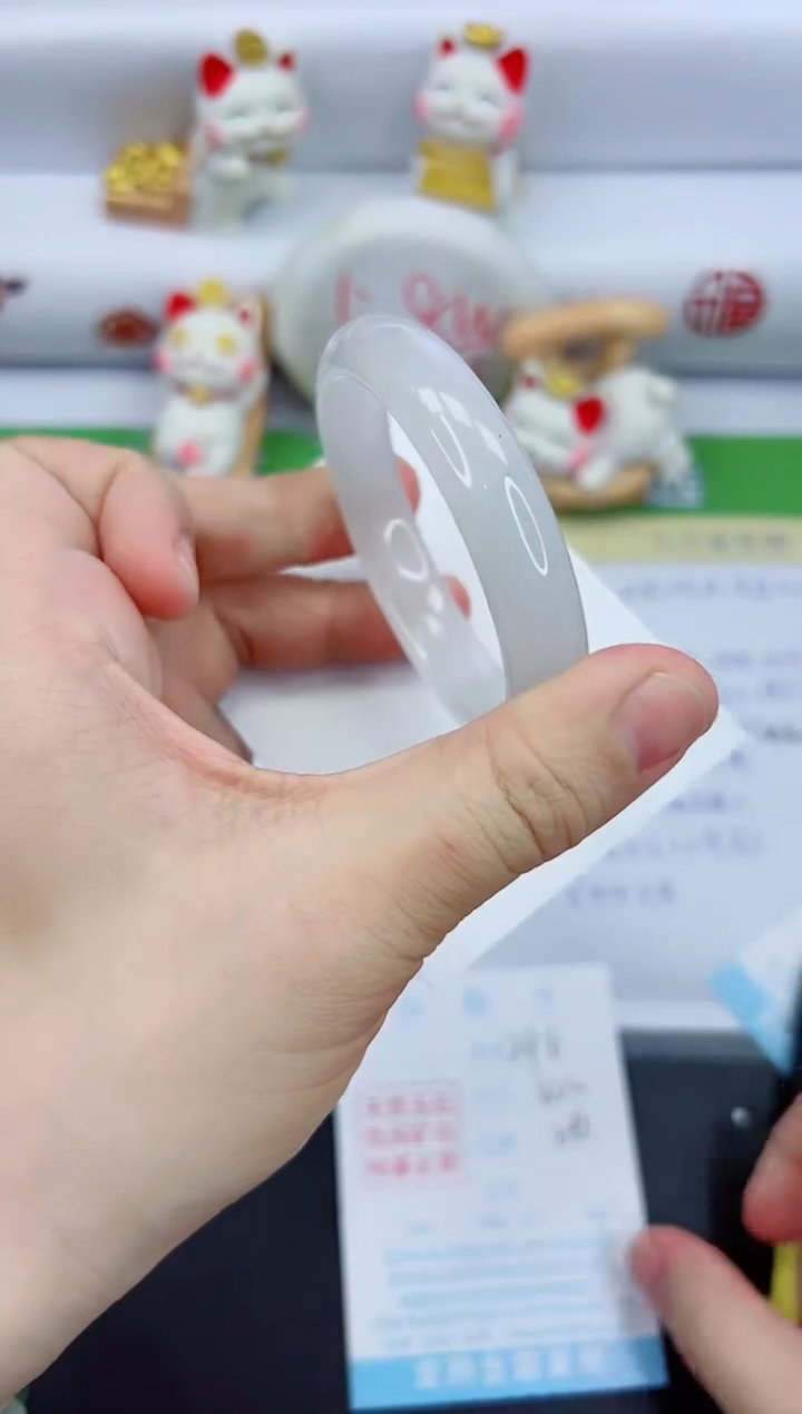 【闪购商品】石英质玉手镯未镶嵌296-52.4