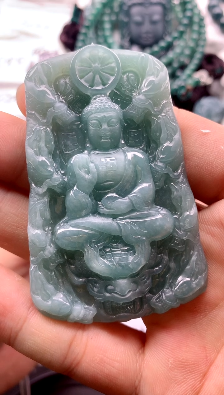 翡翠未镶嵌颈饰0000000000