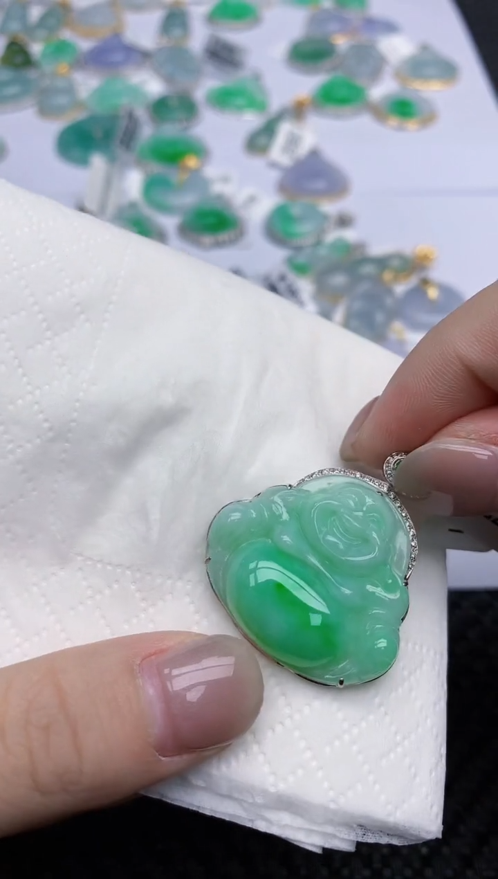 【闪购商品】翡翠颈饰18K金镶嵌天然翡翠A货