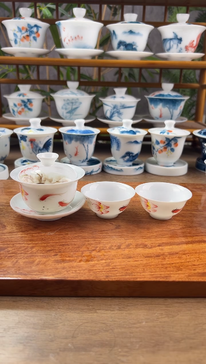 【闪购商品】微瑕红鱼荷花80ml三才+小玉兰杯2个