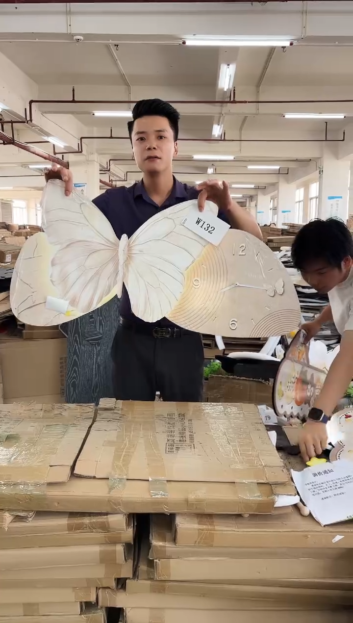 横款孤品微瑕朵朵闪购W132