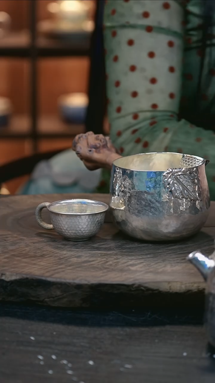 手工枫叶公道银杯999+一银杯