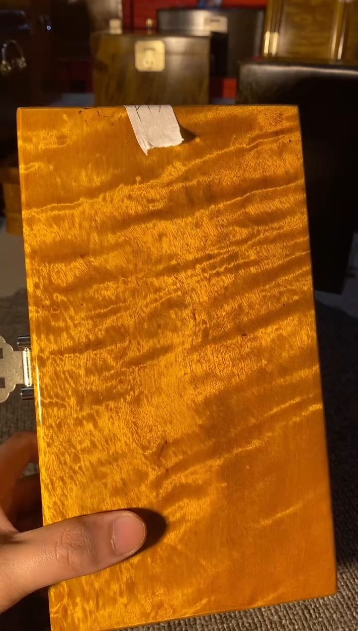 【闪购商品】金丝楠木艺金丝楠首饰盒F13