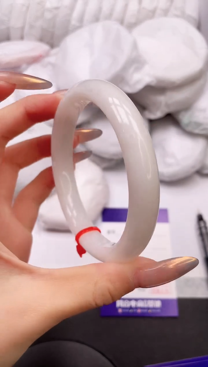 【闪购商品】和田玉手镯未镶嵌3K551-64