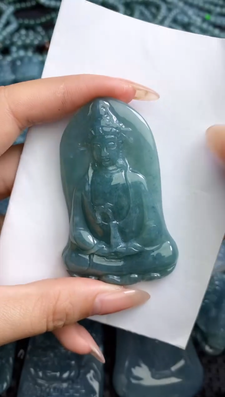 【闪购商品】翡翠颈饰未镶嵌111111111