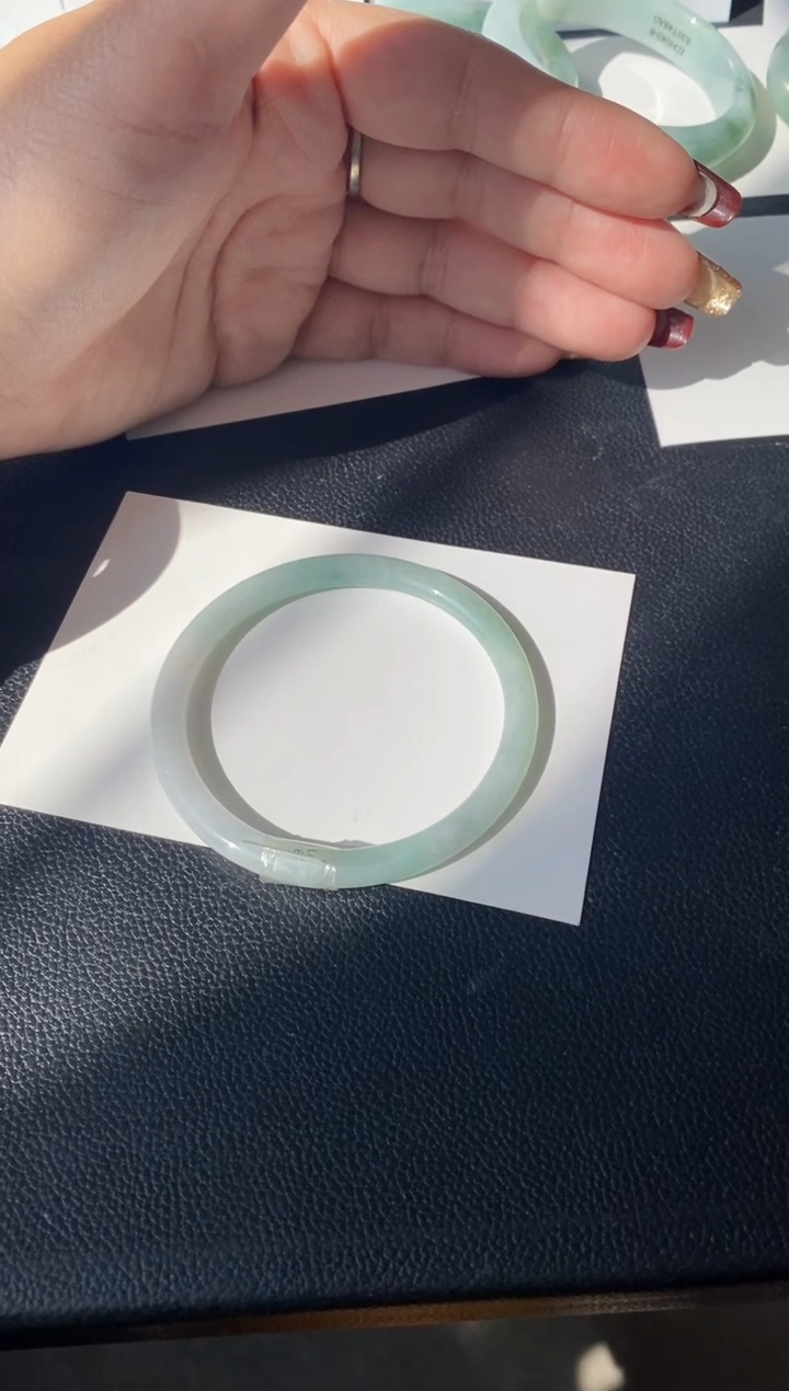 【闪购商品】翡翠手镯未镶嵌圈口