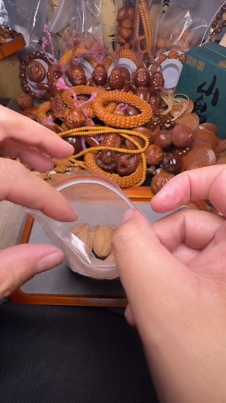 手串橄榄核y****n一包的