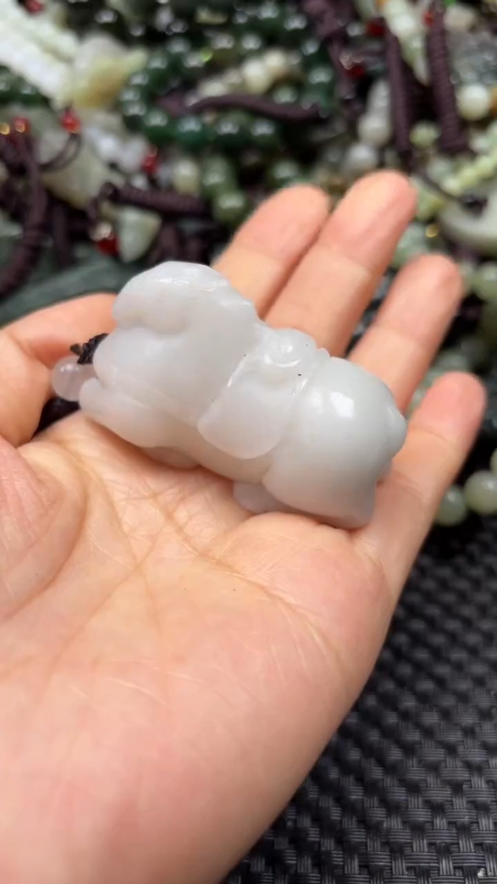 【闪购商品】和田玉颈饰未镶嵌.