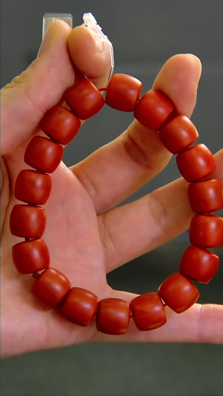 【闪购商品】南红玛瑙手串未镶嵌018DY00116产品一个