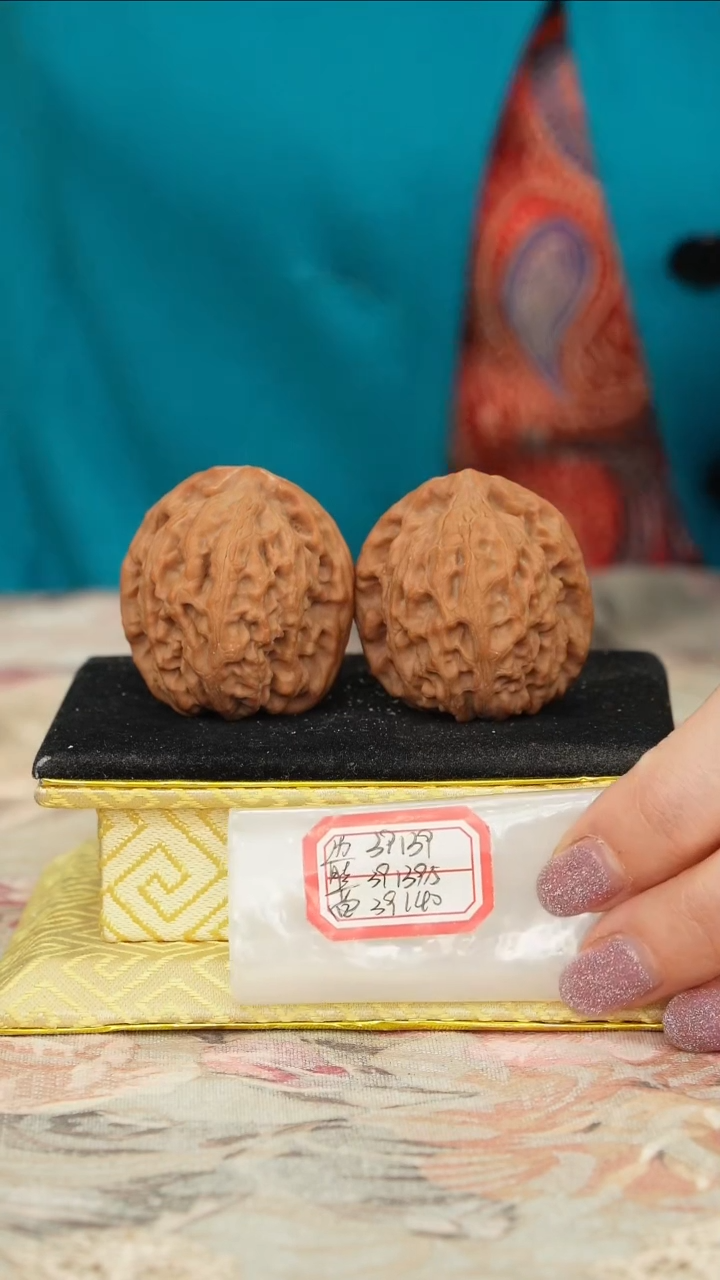 【闪购商品】文玩核桃把件非嫁接北京