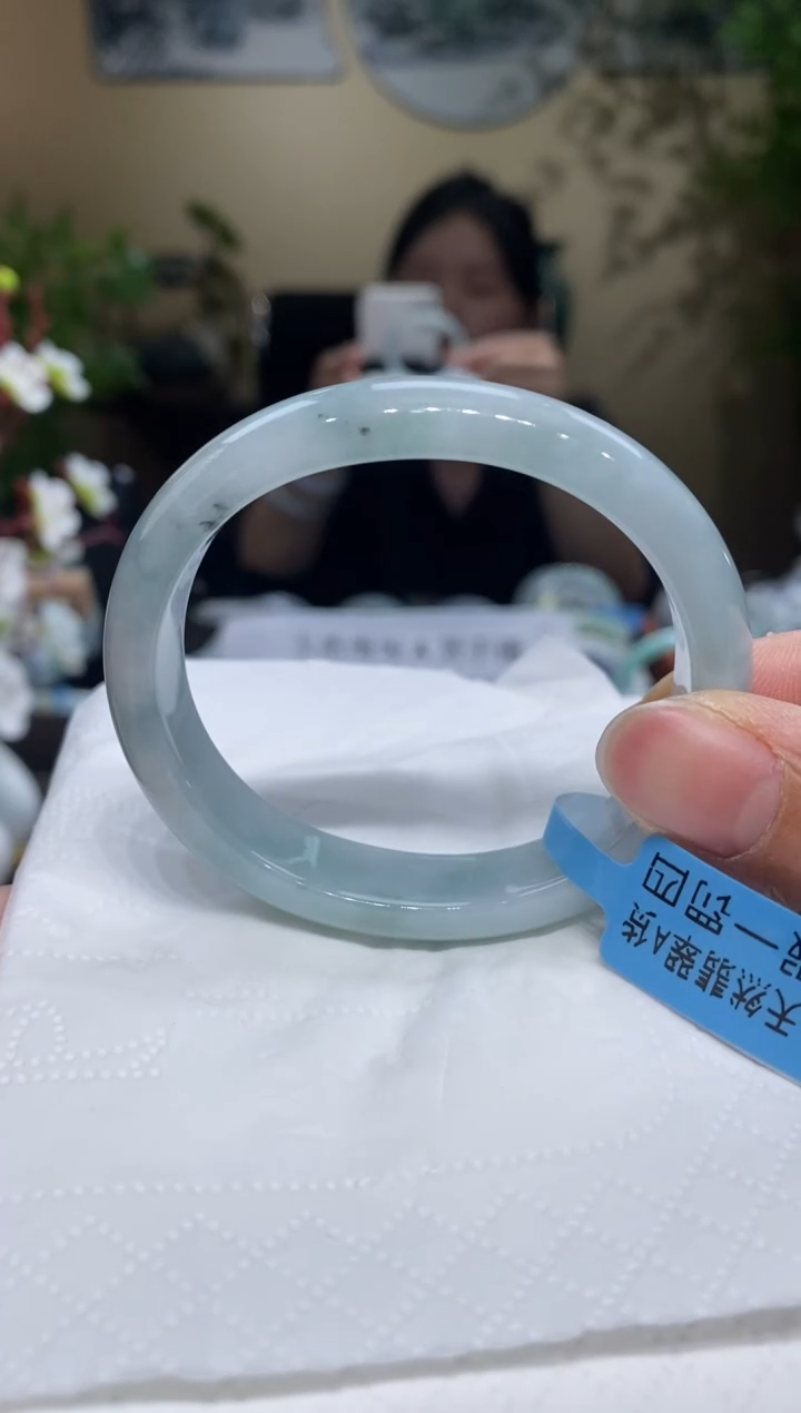 翡翠手镯未镶嵌翡翠51-52